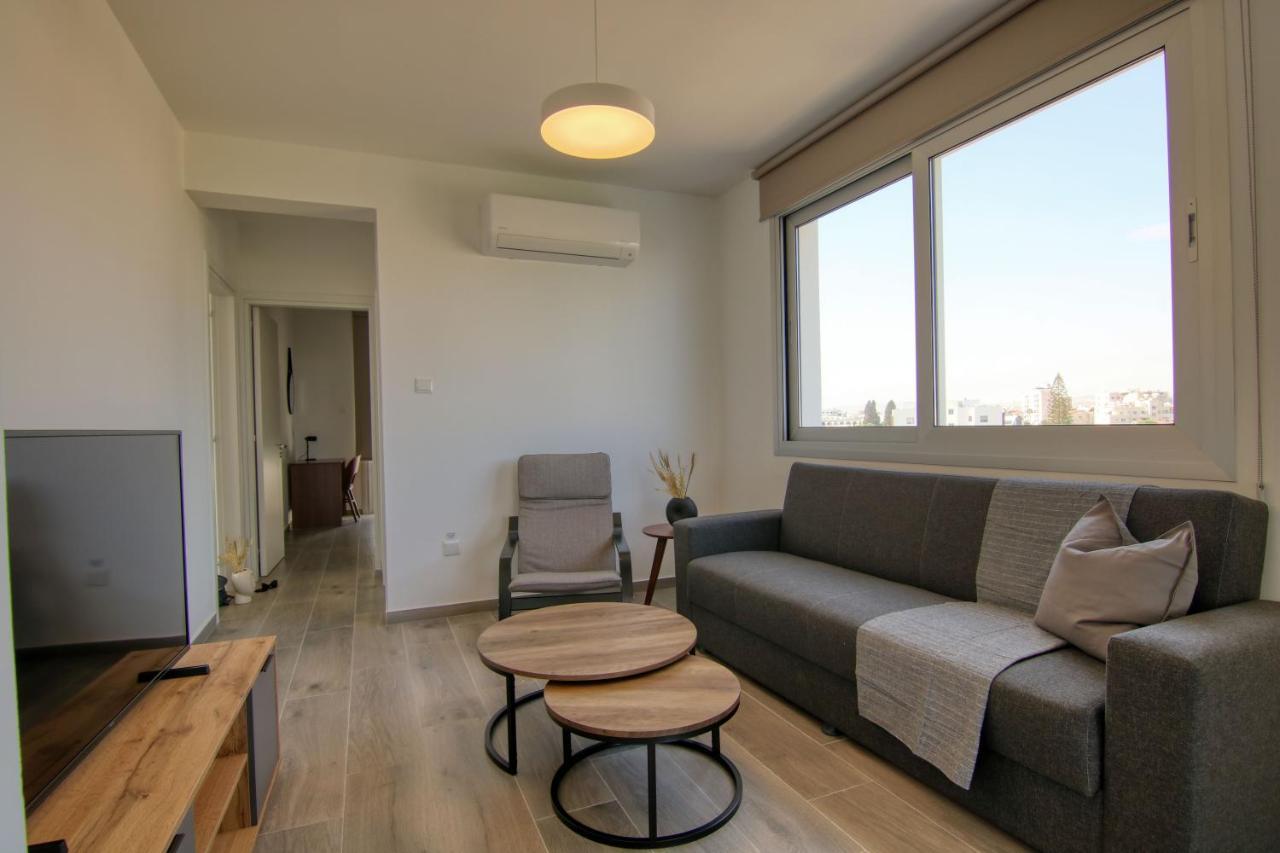 Phaedrus Living Coral Suites Aquatic Larnaca Extérieur photo